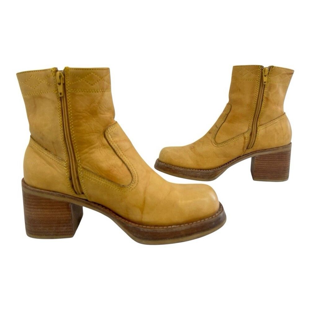 Frye Villager Platform Boots Size 9 Banana Yellow Leather Vintage Y2K 77320 - Picture 4 of 8